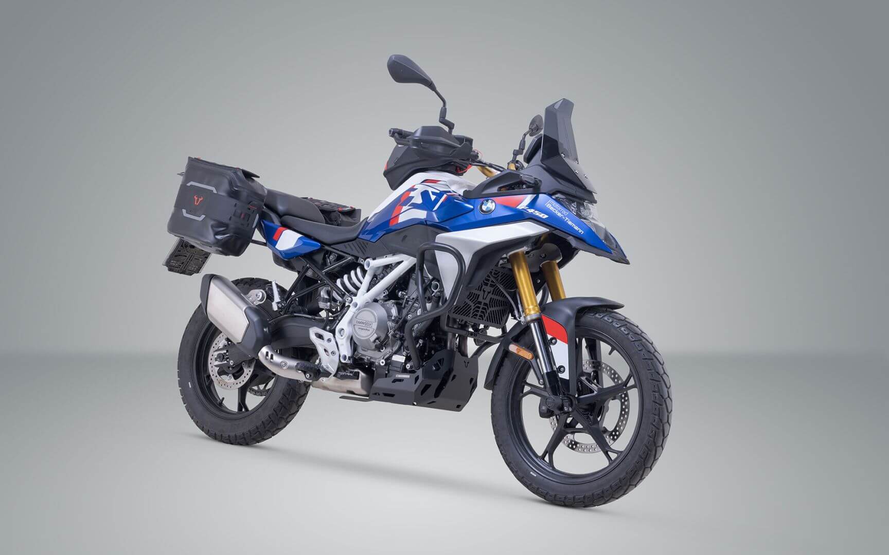 BMW F450 GS mit Zubehör von SW-MOTECH